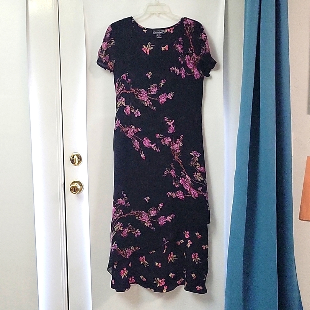 Nostalgia woman floral dress size M